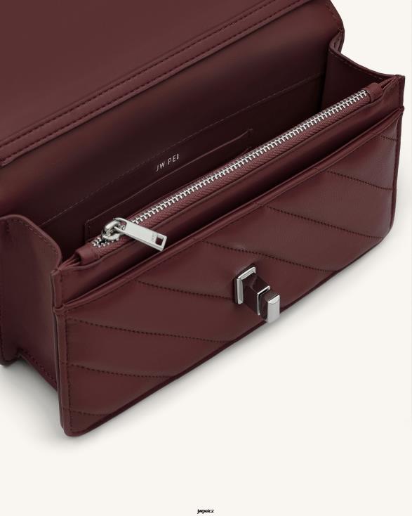 oxblood červená JW PEI crossbody kabelka lottie chain ZNFH245 crossbody kabelka